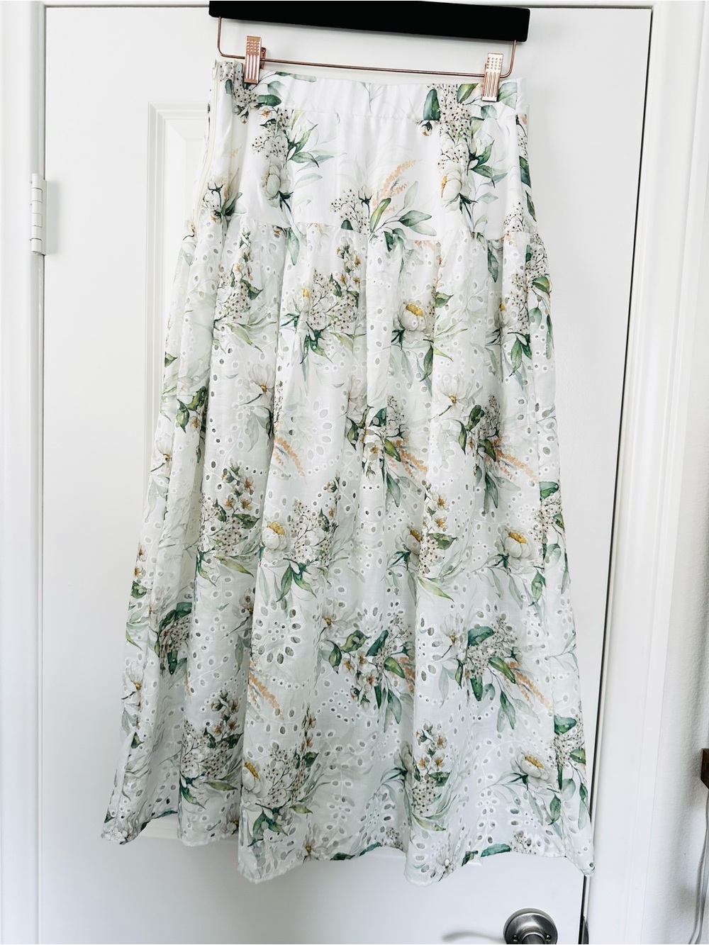 White Floral Eyelet Tiered Midi Skirt Green Accents Cottagecore Summer